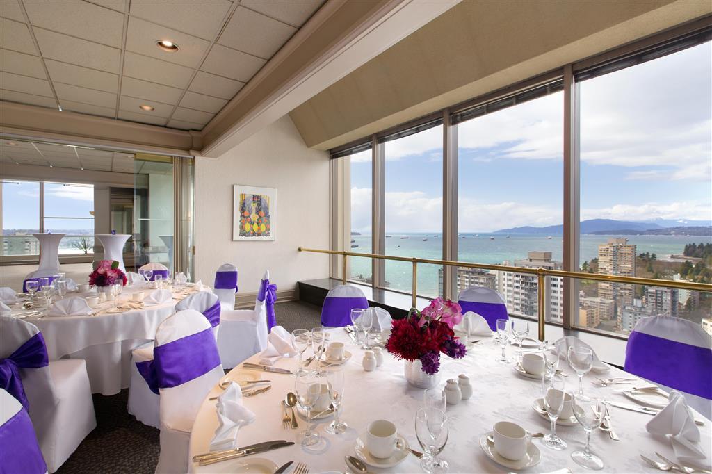 Coast Plaza Hotel And Suites Vancouver Einrichtungen foto